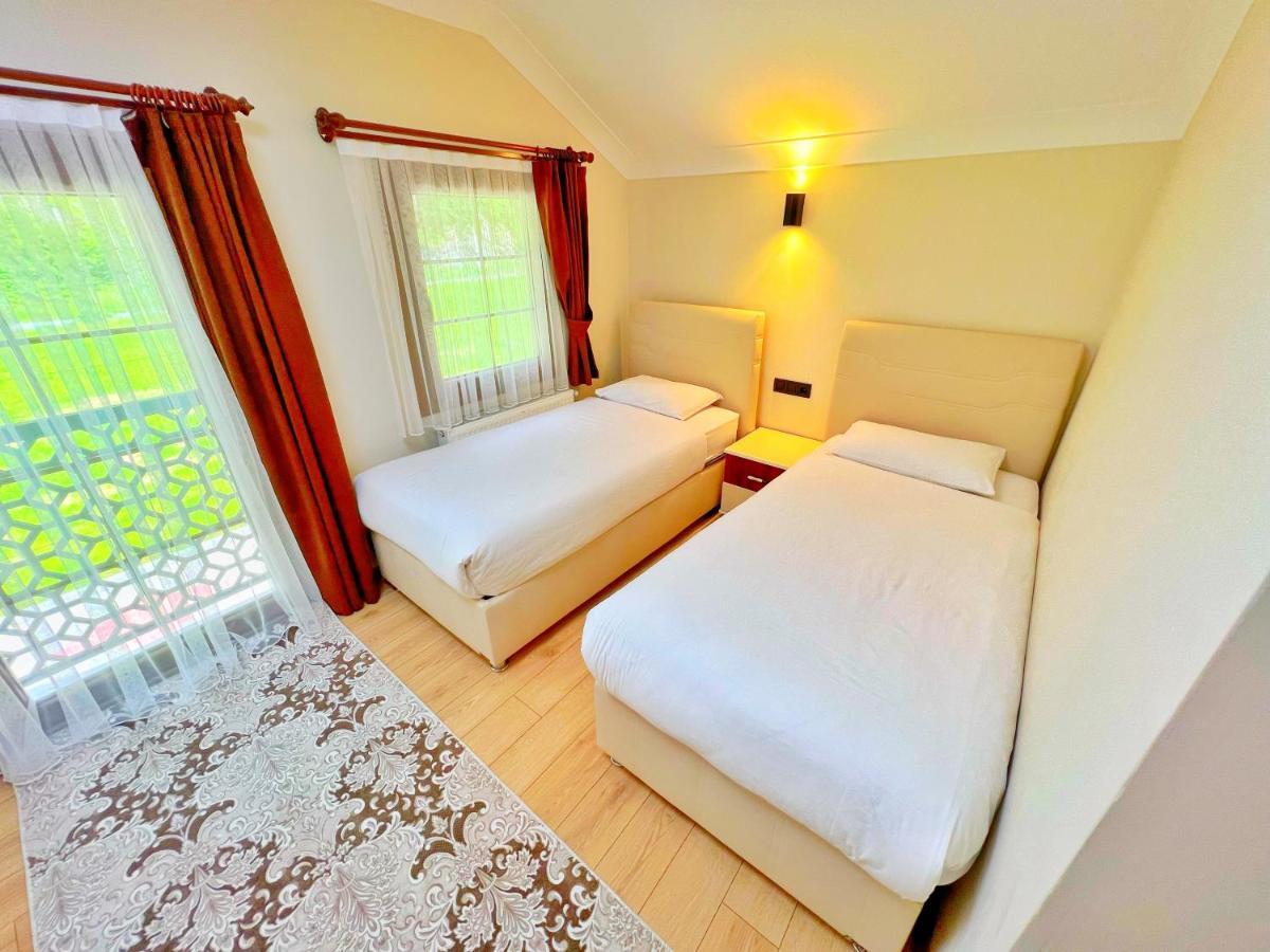 Raha Villa Bungalow 우준괼 외부 사진